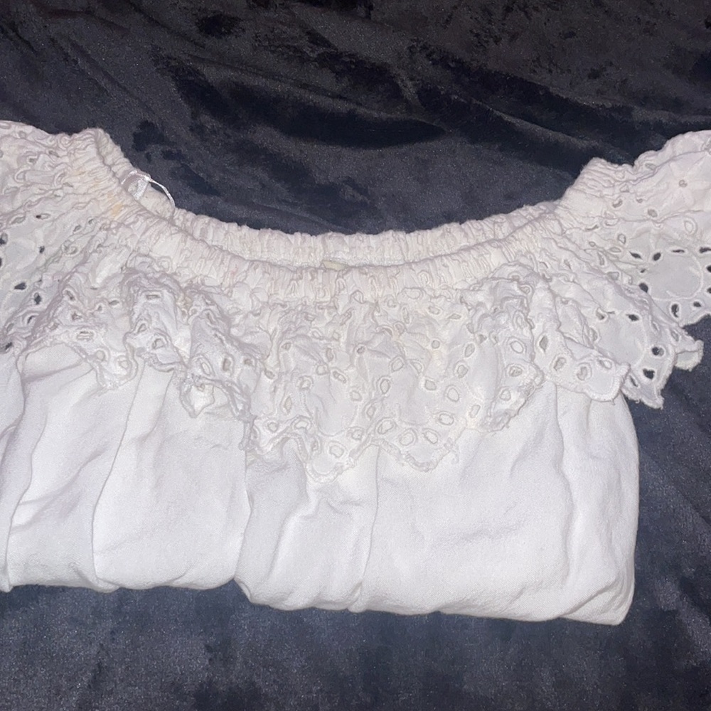 Off shoulder cropped top - Picture 2 of 2